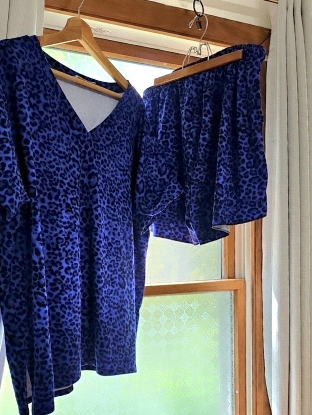 Women's V-Neck and Lounging/sleep Short Set - Blue Leopard Print Very Soft